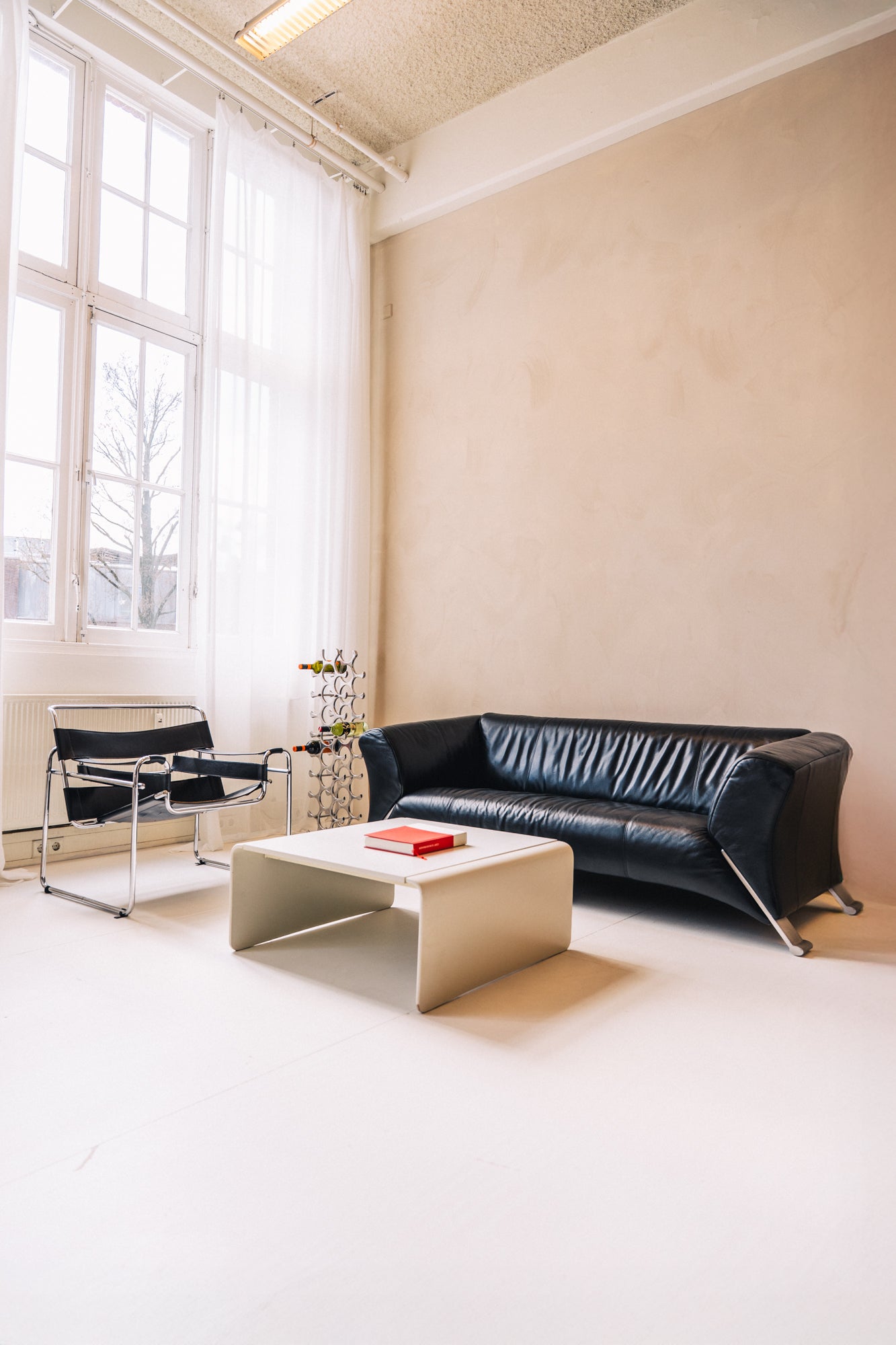 Rolf Benz 322 Sofa image 3