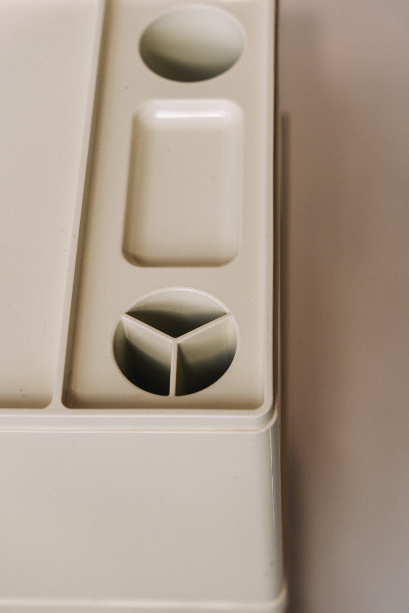 Space Age Storage Trolley by Giovanni Pelis for Stile Neolt image 2