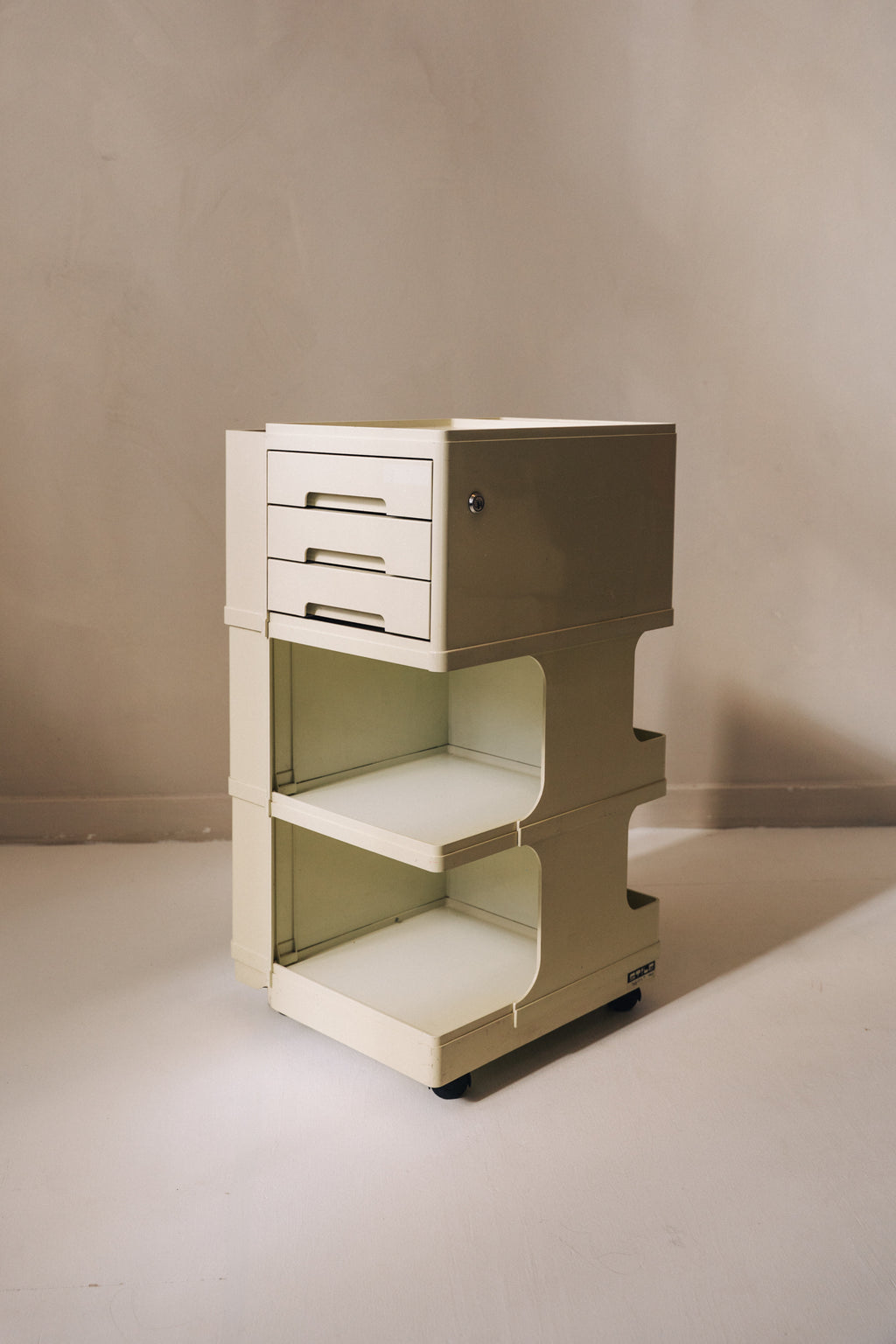 Space Age Storage Trolley by Giovanni Pelis for Stile Neolt image 0