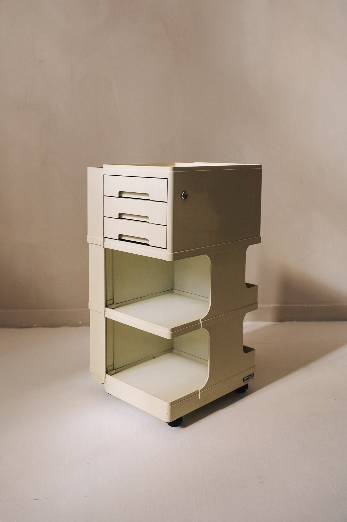 Space Age Storage Trolley by Giovanni Pelis for Stile Neolt image 0