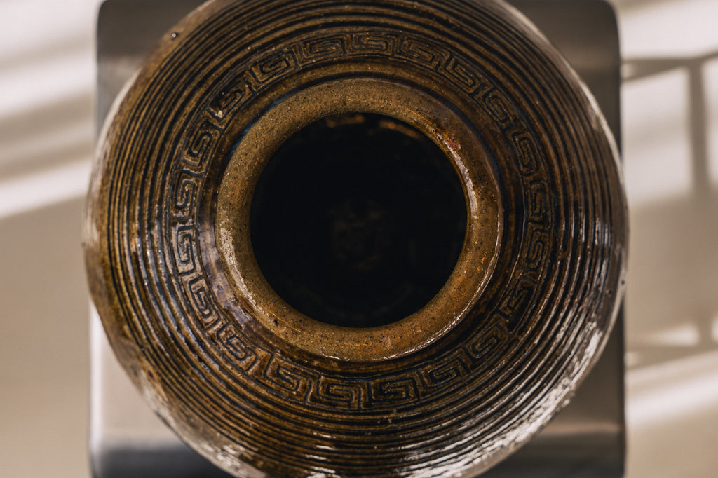 Large Chinese Martaban image 3