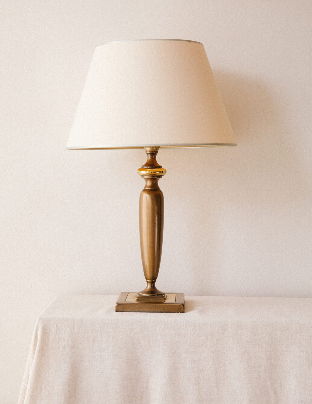 Herda Brass Table Lamp image 1