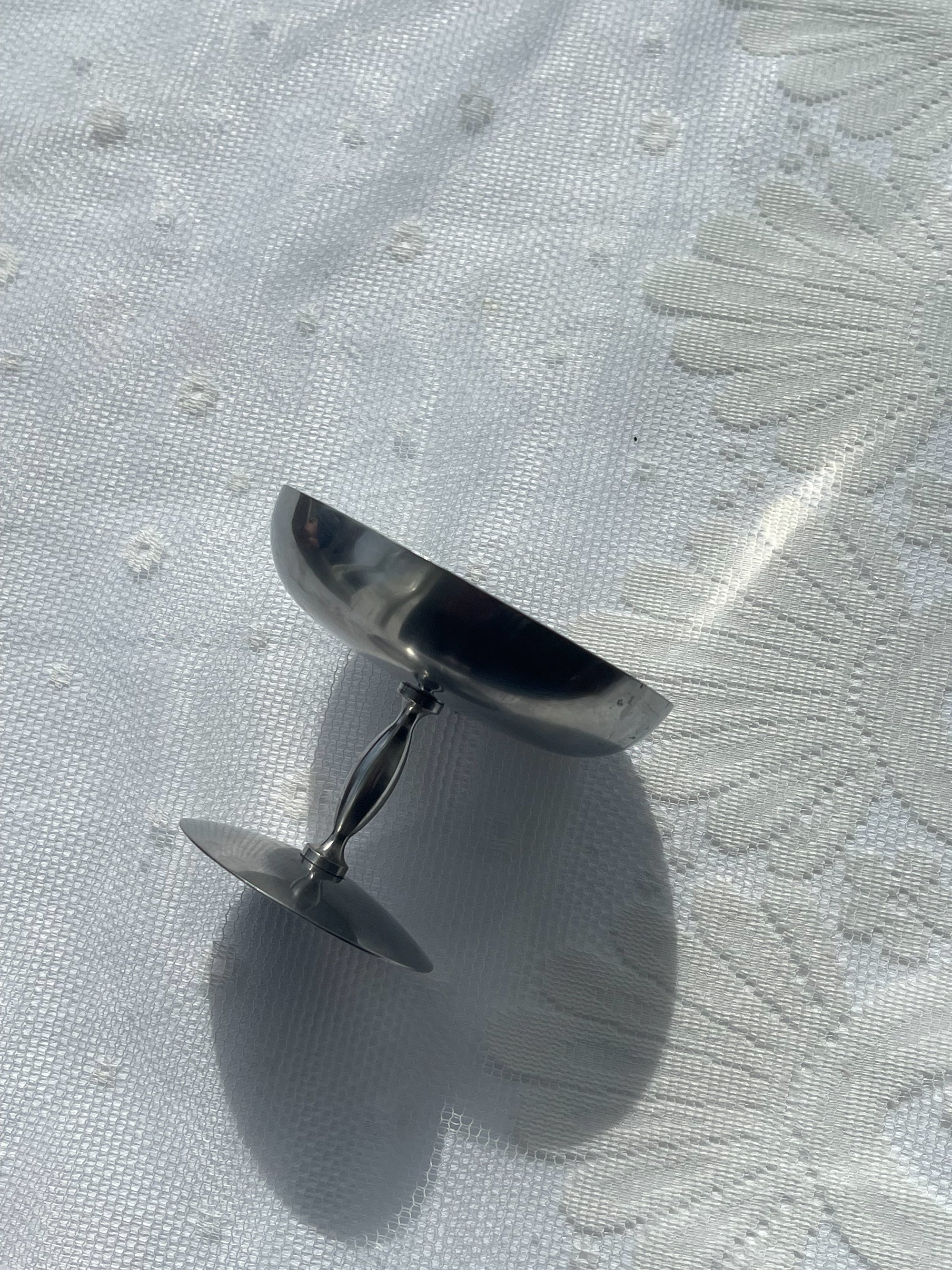 Stainless Steel Pedestal Coupes